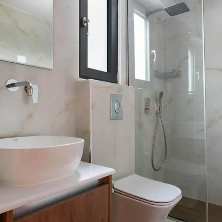 Aiora Luxury Villa Afando