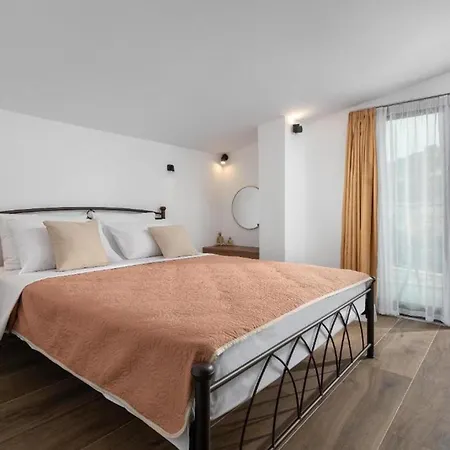 Aiora Luxury Vilă Afantou