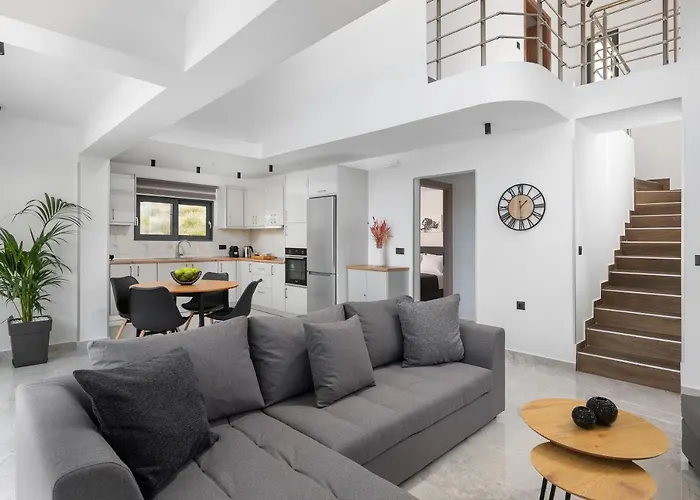 Aiora Luxury アファンドウ