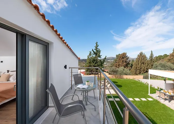 Вилла Aiora Luxury