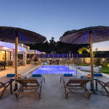 Aiora Luxury Αφάντου