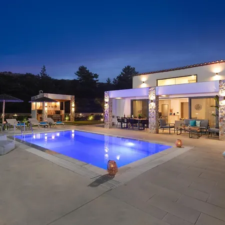 빌라 Aiora Luxury *